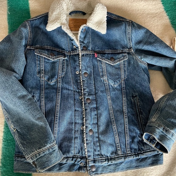 Levi’s Premium Sherpa jacket Men’s Small - Picture 1 of 3
